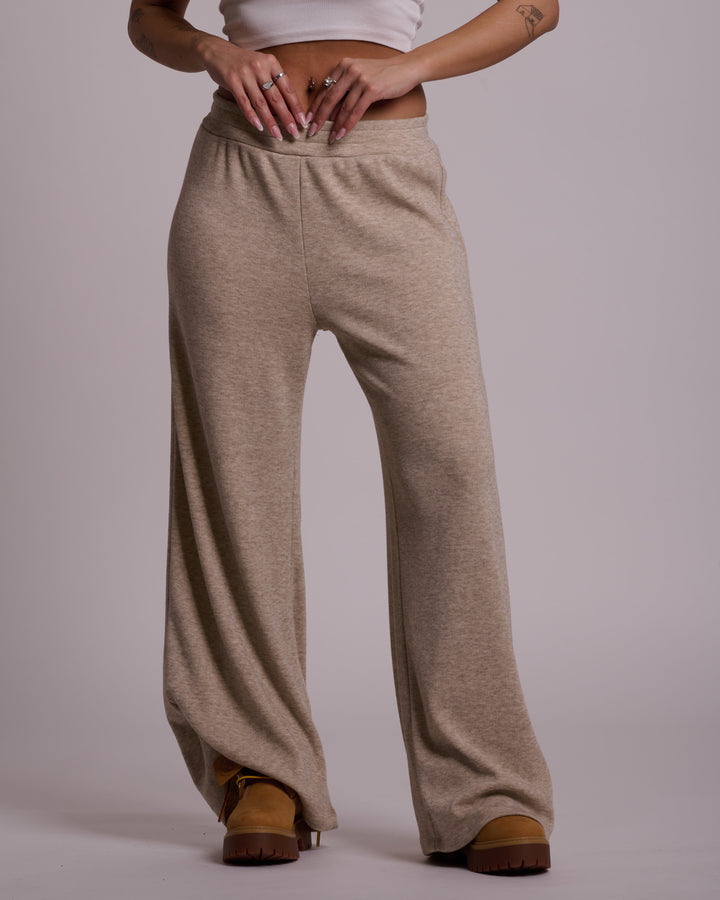 Pantalone largo